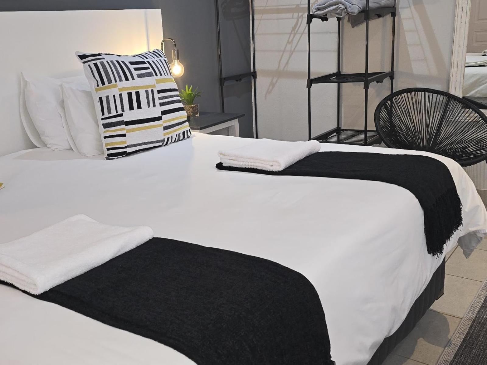 The Lantern Guesthouse بلومفونتين الغرفة الصورة